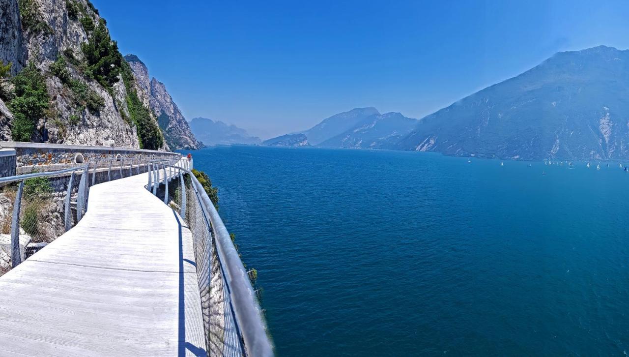 Teresa Campi Apartments Lake View By Gardadomusmea Tremosine Bagian luar foto